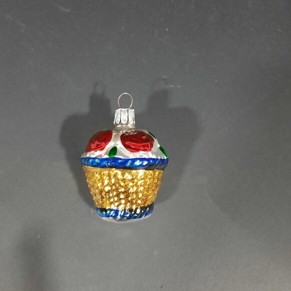 Vintage Mercury Glass Fruit‎ Basket Christmas Ornament Czechoslovakia - Picture 1 of 3
